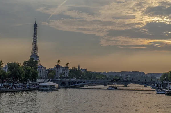 Parijs Frankrijk September 2014 Amazing Prachtige Zonsondergang Met Eiffeltoren Rivier — Stockfoto
