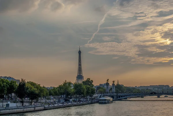 Parijs Frankrijk September 2014 Amazing Prachtige Zonsondergang Met Eiffeltoren Rivier — Stockfoto