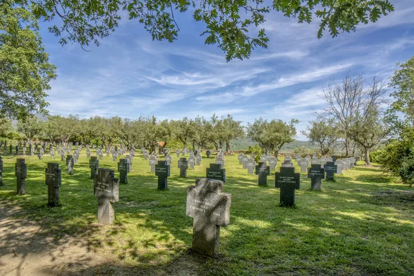 Cuacos Yuste Cáceres Espanha Abril 2015 Cemitério Militar Localizado Perto — Fotografia de Stock