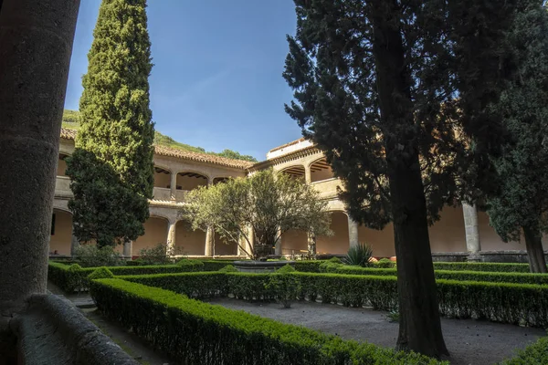 Cuacos Yuste Caceres Spain April 2015 Monastery Yuste Courtyard Province — стоковое фото