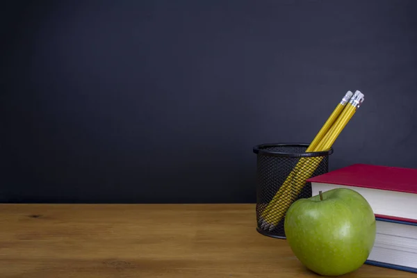 Usted Será Saludable Inteligente Con Manzana Roja Cada Día Uno — Foto de Stock