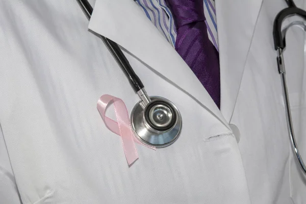 Oncologische Ziekte Concept Dokter Witte Vacht Stethoscoop Met Roze Lint — Stockfoto