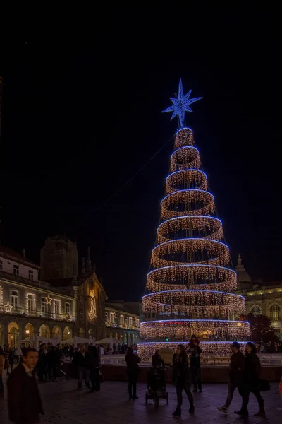 Braga Portugal Dezember 2015 Weihnachtsbaum Auf Einem Stadtplatz Braga — Stockfoto