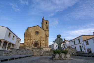 Caceres kare Alcantara İspanya eyaletinin San Pedro heykeli