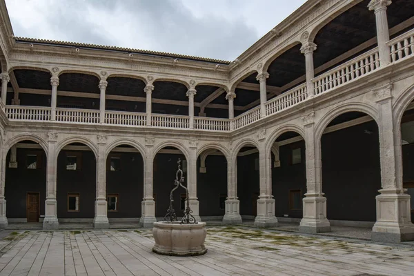 Penaranda Duero Burgos Spain April 2015 View Porticoed Courtyard Palacio — Stock Photo, Image