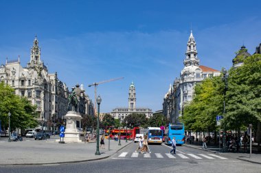 Porto, Portekiz; Ağustos 2018: Merkezi Porto tarihi Liberdade meydanda