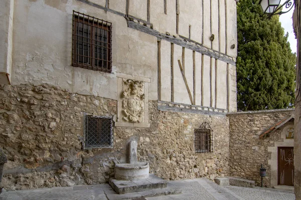 Cuenca Espagne Février 2017 Armoiries Anciennes Sur Une Source Eau — Photo