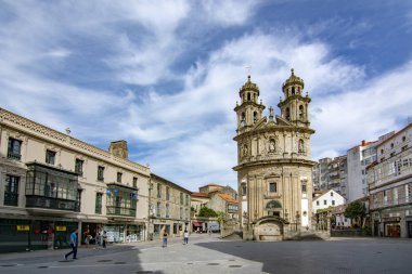 Pontevedra, Galiçya, İspanya; Eylül 2018: Pontevedra şehir tarihi merkezinde Peregrina dairesel kilise cephe