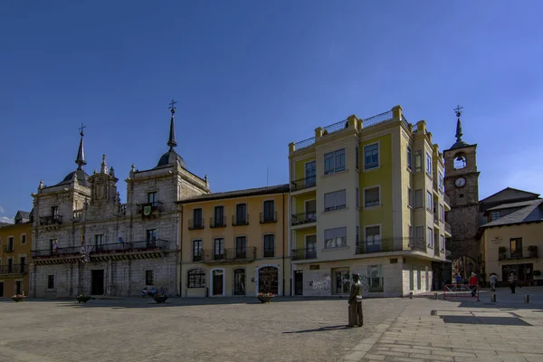 Ponferrada Leon Spanya Haziran 2017 Saat Kulesi Belediye Binası Ponferrada — Stok fotoğraf