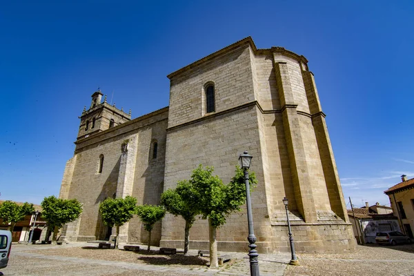 Ledesma Salamanca Spanien Juni 2017 Utsikt Över Kyrkan Santa Maria — Stockfoto