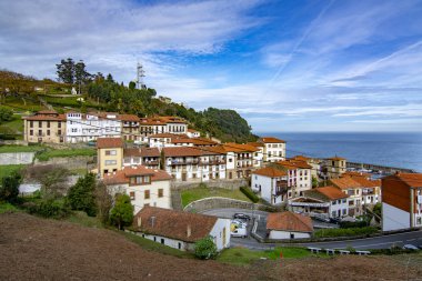 Colunga, Asturias, İspanya; Ocak 2016: görünümünü Kilisesi, San Cristobal el gerçek Asturias Colunga şehir içinde 