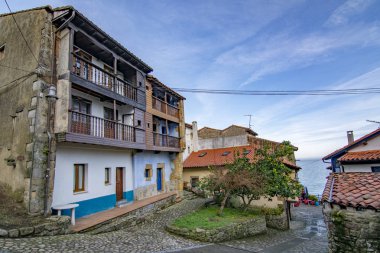 Colunga, Asturias, İspanya; Ocak 2016: görünümünü Kilisesi, San Cristobal el gerçek Asturias Colunga şehir içinde 