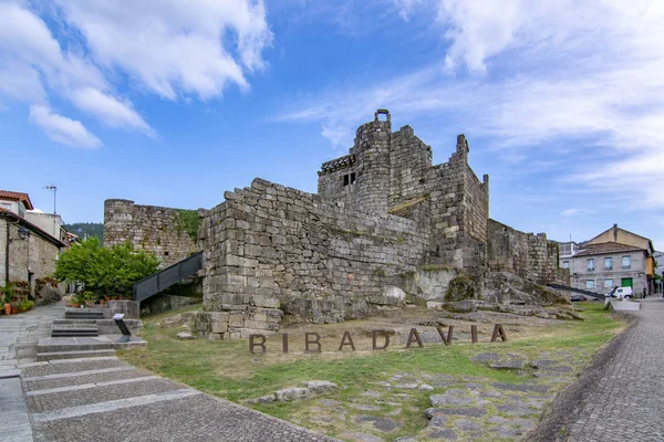 Château de Ribadavia village dans la province d'Orense Espagne — Photo