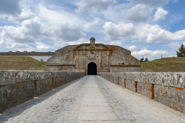 Detal ściany w miejscowości średniowiecznych Almeida, Portugalia — Zdjęcie stockowe