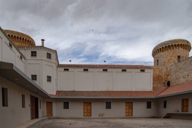 Castle Torrelobaton, Valladolid adlı