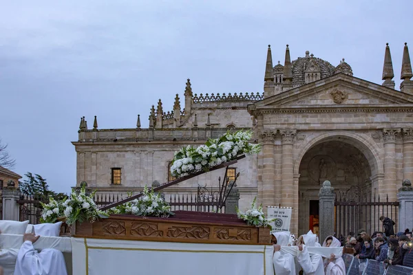 Tradiční španělská svatého týdne průvod v Zamora — Stock fotografie