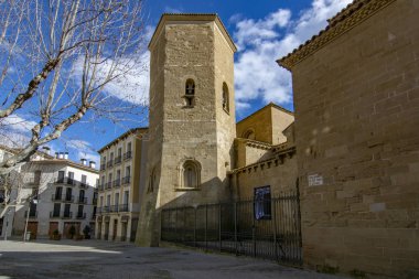 Huesca, Ispanya içinde San Pedro Kilisesi