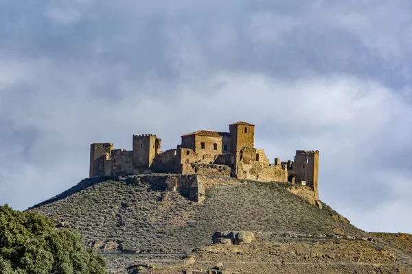 Монтеарагон замок в Huesca — стокове фото
