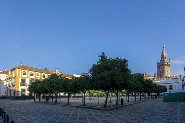 No Pátio de Banderas em Sevilha - Espanha — Fotografia de Stock