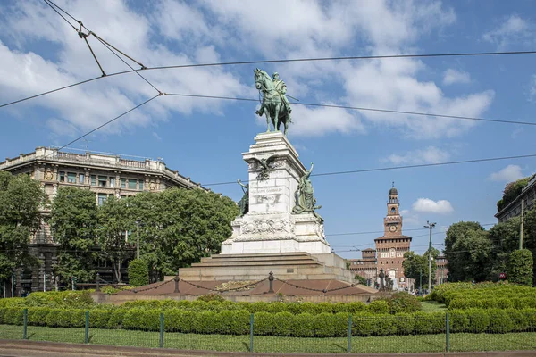 Giuseppe-Garibaldi-Denkmal in Mailand, Italien — Stockfoto