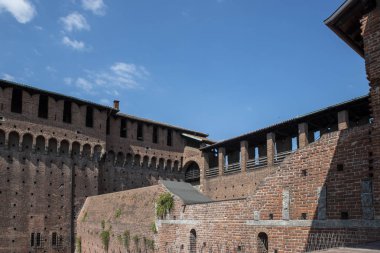 Sforza Kalesi - Castello Sforzesco Milano, İtalya