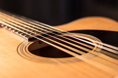 akustik gitar vücut yakın çekim