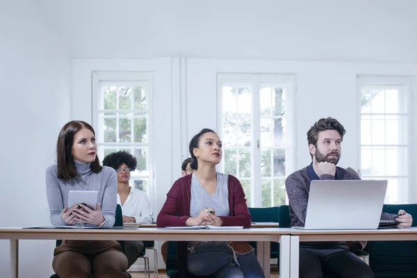 Grupp Elever Klassen — Stockfoto