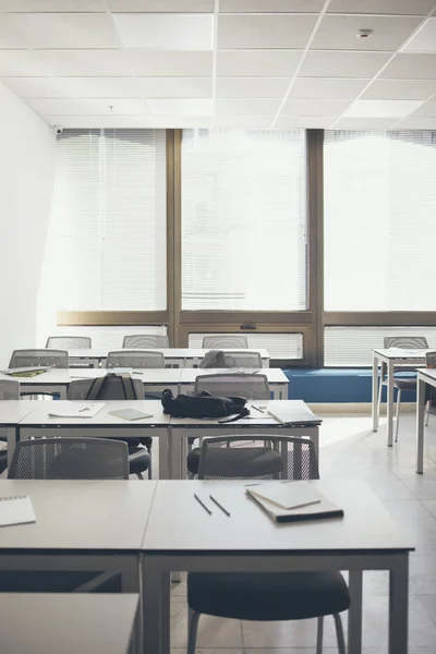 Muebles Aula Vacía Escuela Secundaria — Foto de Stock