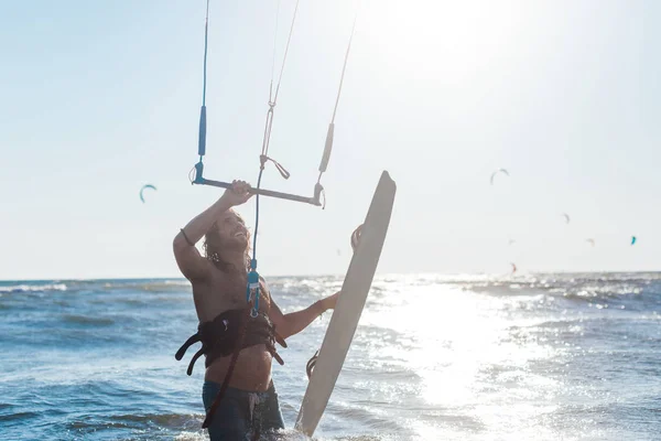 Barra di controllo Kitesurfer Holding — Foto Stock