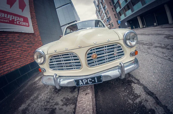 Helsinki Finlândia Maio 2016 Velho Carro Branco Volvo Amazon Visão — Fotografia de Stock