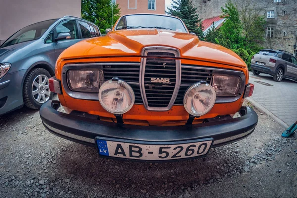 Estónia Tallinn Maio 2016 Carro Velho Saab Perspectiva Distorção Fisheye — Fotografia de Stock