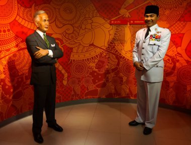 Soekarno ve Plaek Pibulsonggram bir balmumu Siam Discovery Madame Tussauds balmumu müzesinde sergileniyor