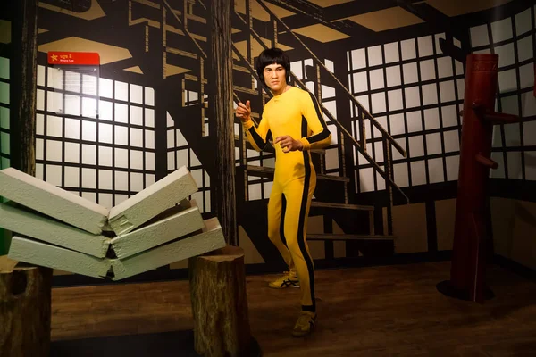 Una ceretta di Bruce Lee al museo delle cere Madame Tussauds — Foto Stock