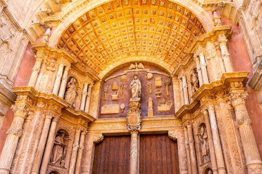 Palma Santa Maria Katedrali gotik tarzı giriş, İspanya