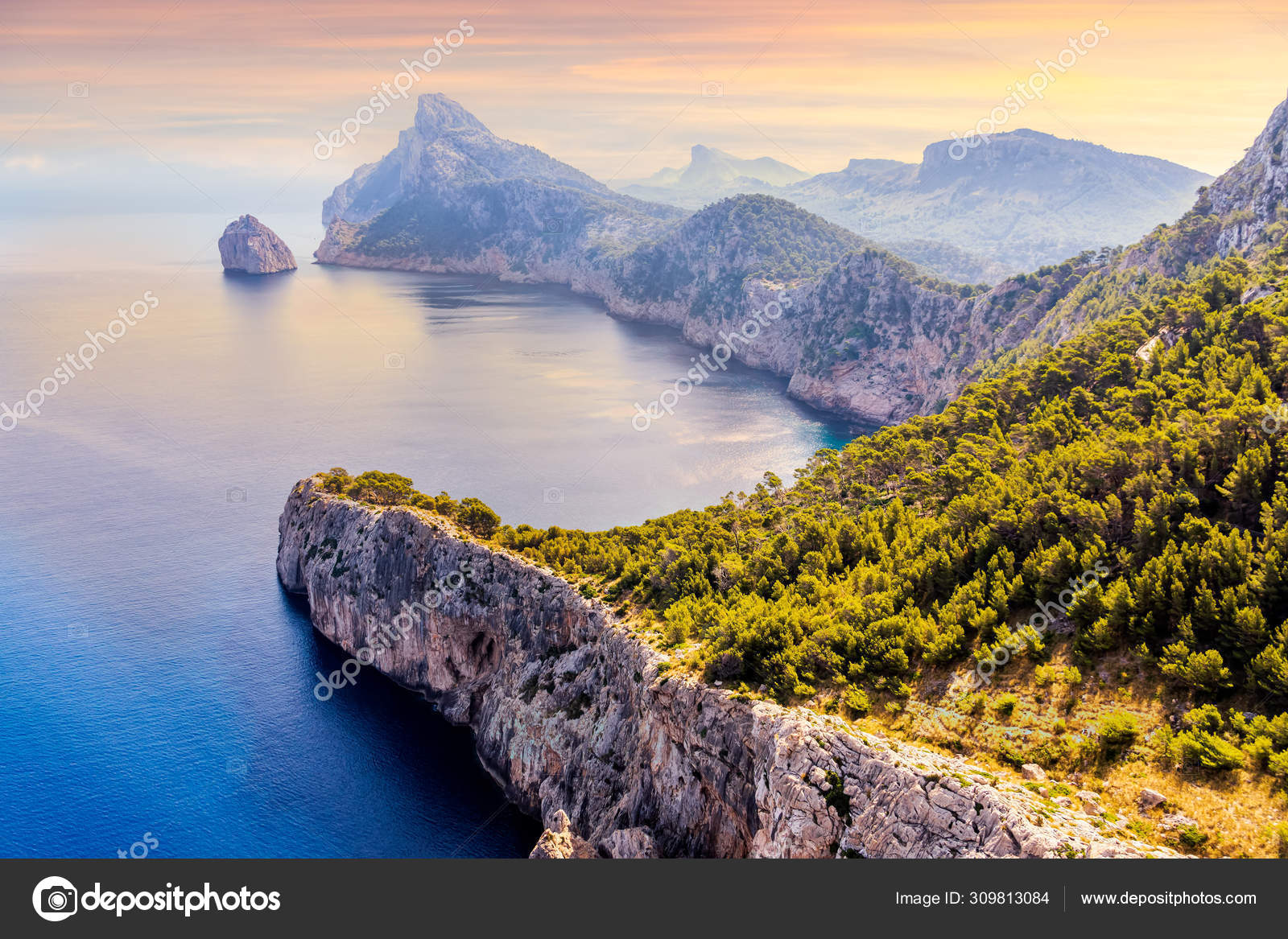 Viewpoint at the Mirador Es Colomer overseeing Formentor peninsula