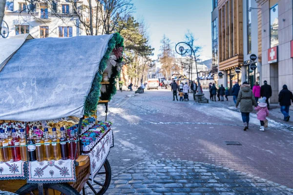 Zakopane Polônia Março 2019 Carruagem Tradicional Com Conservas Caseiras Queijo — Fotografia de Stock