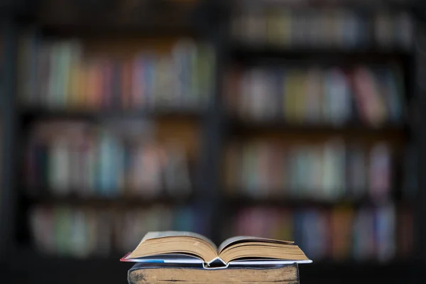 Book Stack Library Room Blurred Bookshelf Business Education Background School — Stock Photo, Image