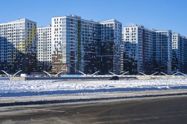 Apartman Binaları İnşaatı. Yerleşim alanları geliştirilmesi. Büyük bir Konut Kompleksi İnşaatı. Tümleşik geliştirme'nin. Yeni yerleşim alanları geliştirilmesi.