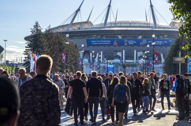 Futbol taraftarları Dünya Kupası'nda St. Petersburg'daki dünyanın her yerinden. FIFA Şampiyonası Rusya. Rusya, St. Petersburg Arena, 26 Haziran 2018