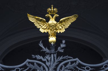 Çift başlı altın kartal