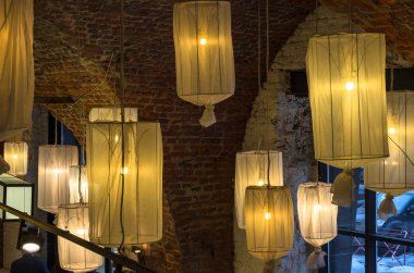 Pirinç kağıt fenerler