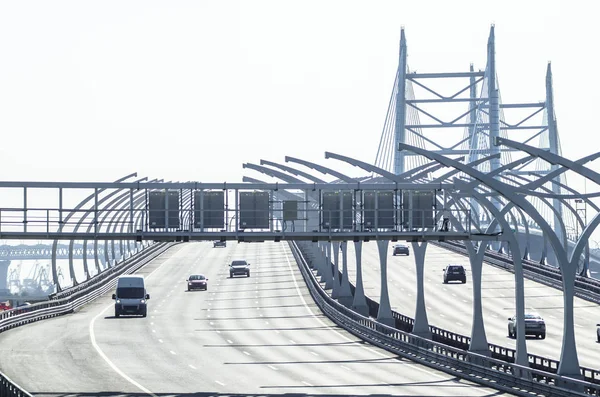 White Cable Stayed Bridge — Stock Photo, Image