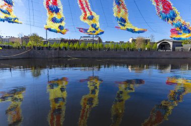 Kuyruk çok renkli paraşüt doku ölçekten yüzbinlerce ile nüfuz ağır Monofilament dokuma