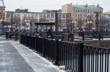 Kışın New Holland. Yeni yıl / Noel, şehrin dekorasyonu. New Holland Adası. - Rusya. Aziz Petersburg. 2 Ocak 2018