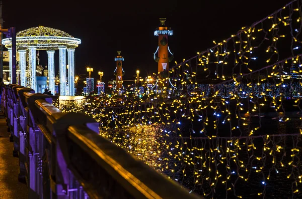 Nocne Miasto Przed Świętami Światła Nowego Roku Petrburg Świecące Girlandy — Zdjęcie stockowe