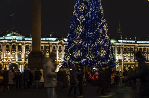 Nocne Miasto Świetle Świateł Ermitaż Muzeum Przed Bożym Narodzeniem Ozdobione — Zdjęcie stockowe