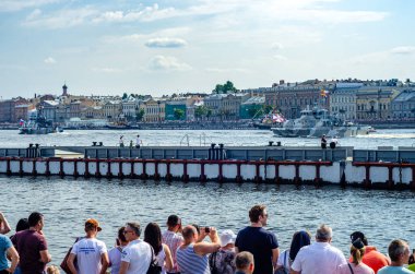 Donanma geçidi. Rusya Federasyonu 'nun Baltık donanması. Askeri geçit töreni. Ordu incelemesi. Askeri tatil. Rusya 'nın Kuzey Filosu. St. Petersburg, Rusya, 08.28.2019