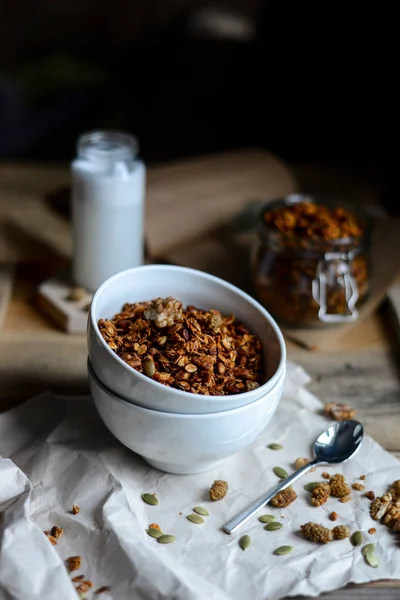 Tasty homemade oats granola with nuts and berries in white ceram — Stock Photo, Image