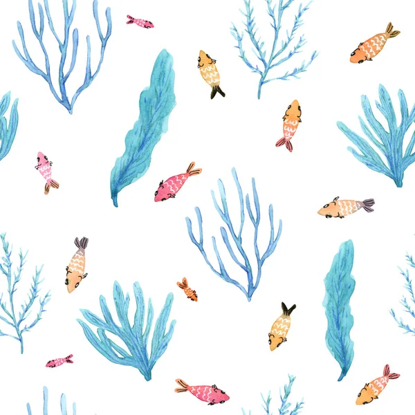 Küçük balık ve yosun dikişsiz suluboya desen.