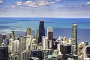Chicago şehir içinde belgili tanımlık geçmiş büyük göller ile benzersiz havadan görünümü